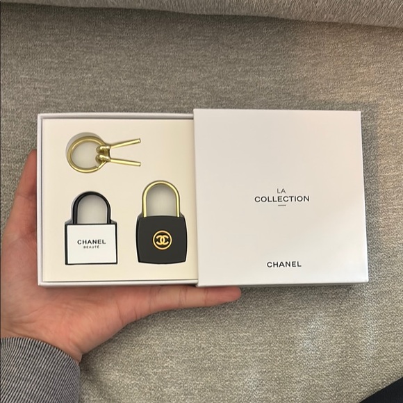 None Accessories - CC Black and Gold Padlock Keychain Set